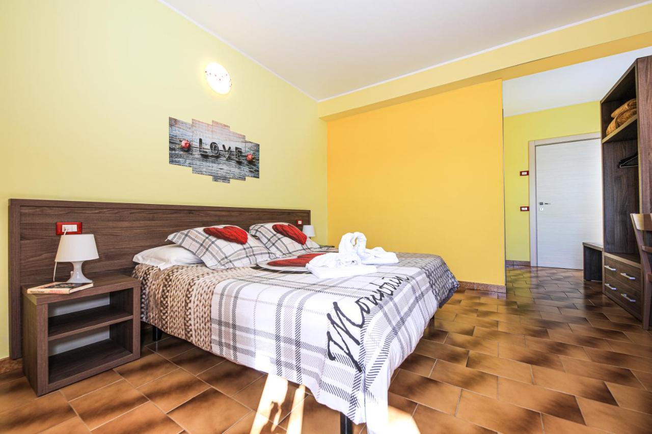 Hotel Miramonti Seulo Turismo Rurale Bagian luar foto