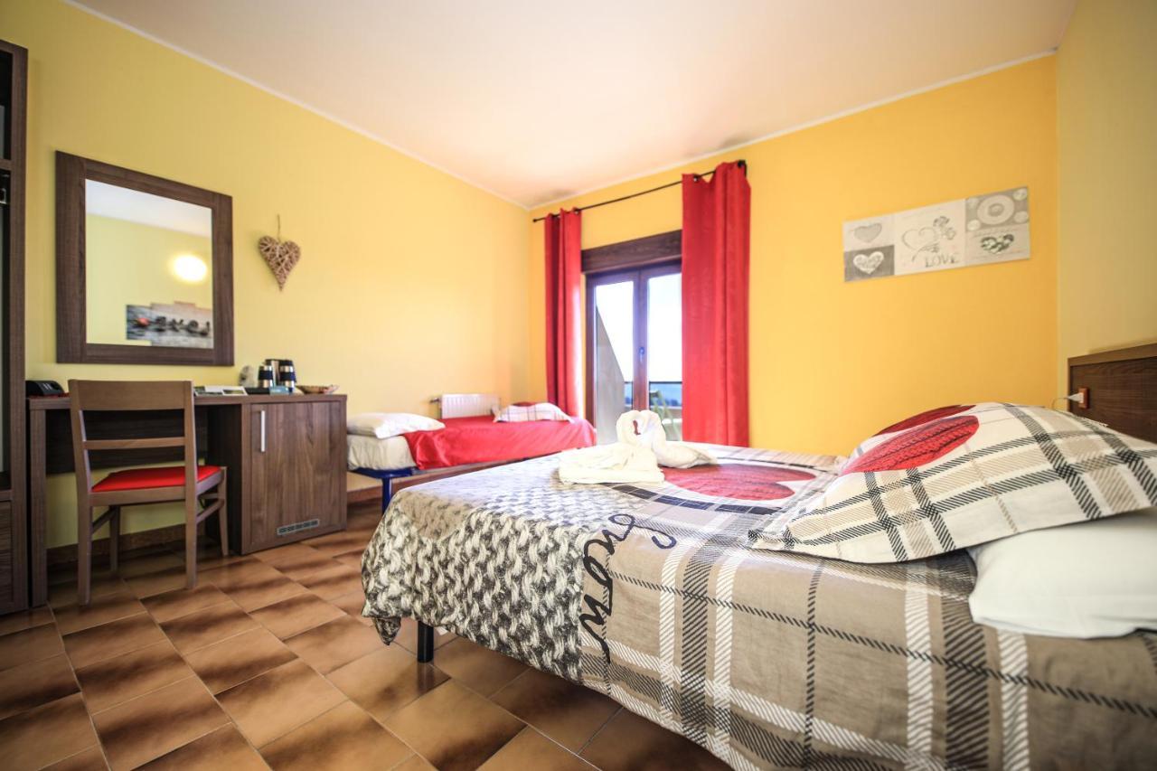 Hotel Miramonti Seulo Turismo Rurale Bagian luar foto